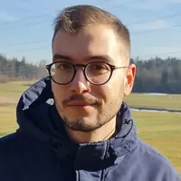 Kamil Nader